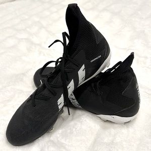 EUC Addidas Predator Demonscale Soccer ⚽️ Cleats